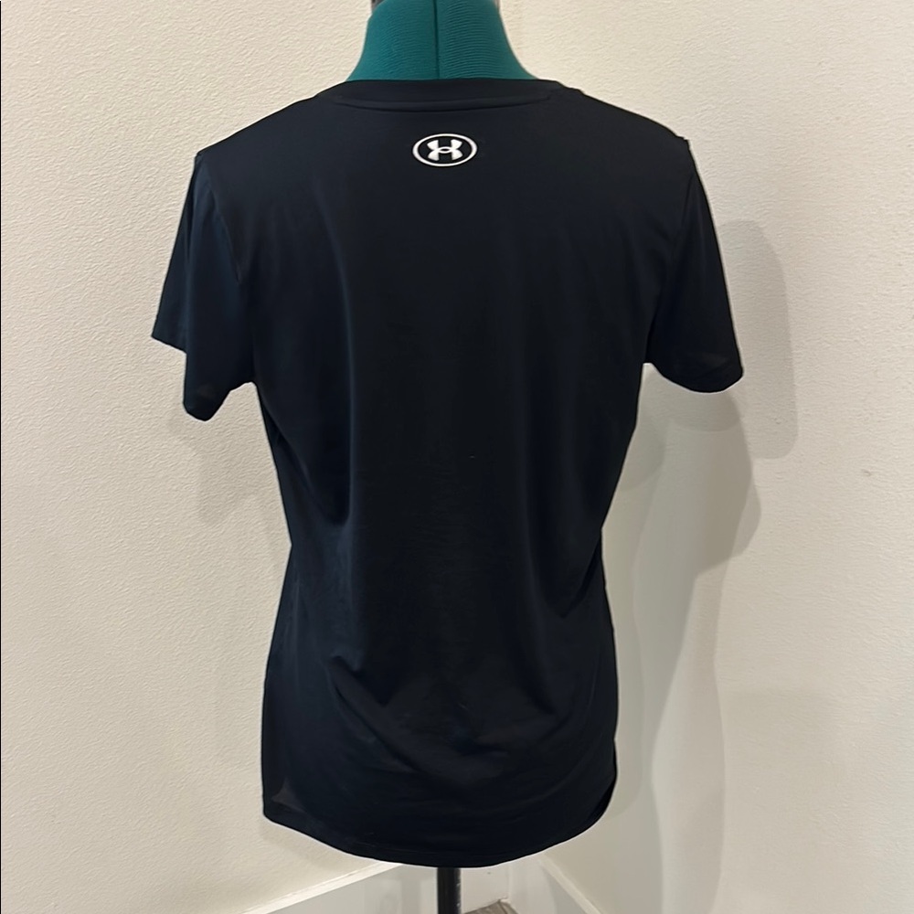 Under Armour Women’s Black Athletic Fitted Short Sleeve Tee Size Medium - Picture 5 of 5